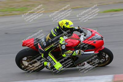 media/Oct-16-2022-Fastrack Riders (Sun) [[609ae93014]]/Level 4/Session 2 Inside turn 9/